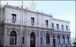 Pabellón A. Edificio adyacente al Palacio de Fomento. Foto extraída del libro El Palacio de Fomento. Varios autores.