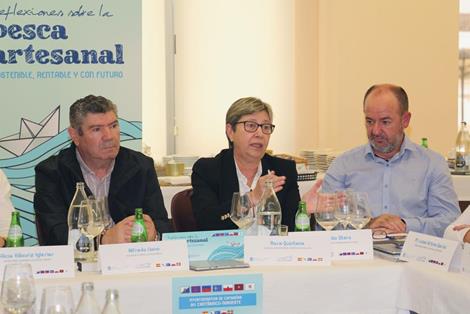 Hoy, en una reunión celebrada en Burela (Lugo) foto 4