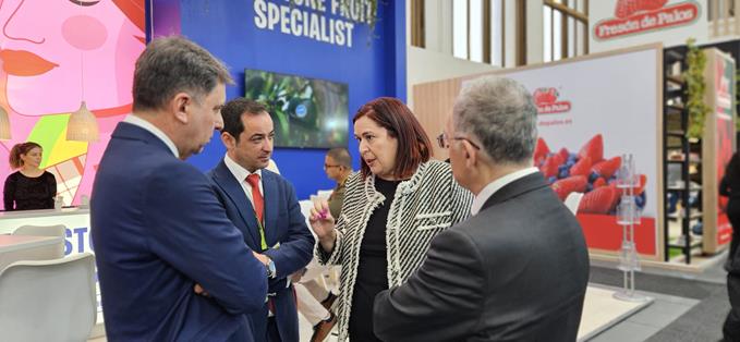 Begoña García apoya al sector hortofrutícola español en Fruit Logistica  