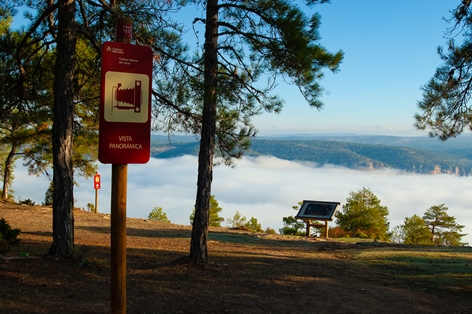 Sea of clouds dawning at the Uña viewpoint