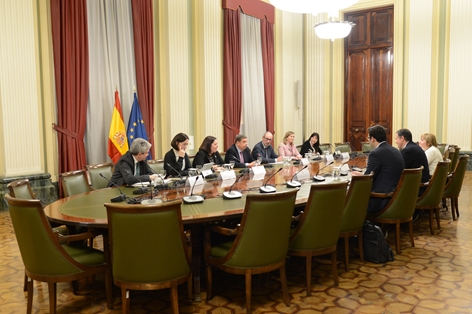 El ministro Planas se reúne con el conseller de la Generalitat para analizar el estado de situación de los regadíos en Cataluña  foto 4