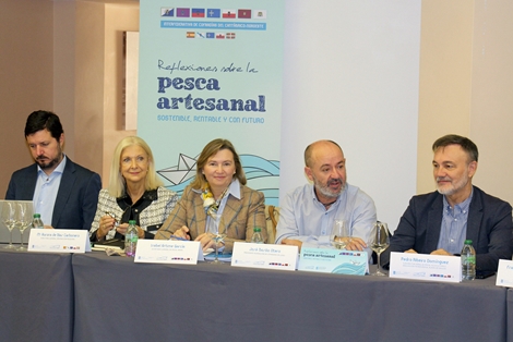 Hoy, en Burela, en el marco de la reunión interfederativa de cofradías de pescadores del Cantábrico-noroeste  