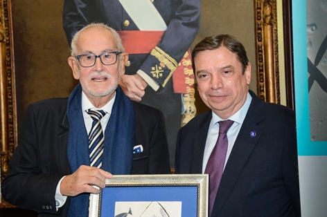 Hoy, durante los VI Premios Periodismo y Sector Pesquero Español foto 10