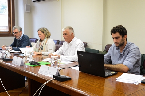 Reunión de la mesa de seguimiento de las 43 medidas de apoyo a agricultores y ganaderos 

 foto 4