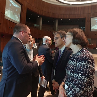 Hoy, en Luxemburgo, en el Consejo de Ministros de Agricultura de la UE foto 2