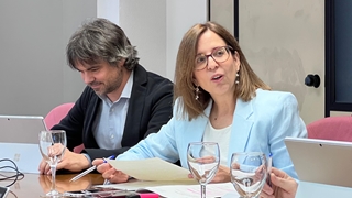 
				
			
				Hoy, en la mesa sectorial cunícola
			
				