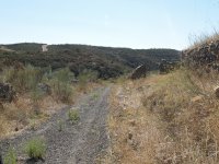 Camino en dirección al puente de San Benito