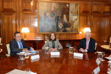 El ministro Luis Planas se reúne con la presidenta de la Unión Española de Entidades Aseguradoras y Reaseguradoras  foto 3