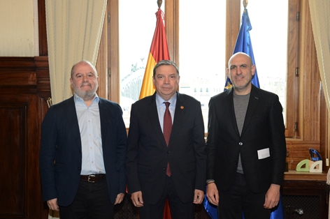 El ministro Luis Planas se reúne con el chef y alcalde de los cocineros rurales, Luis Alberto Lera foto 3