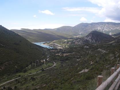 Panorámica del embalse de Belsué y valle del Flumen desde Lúsera