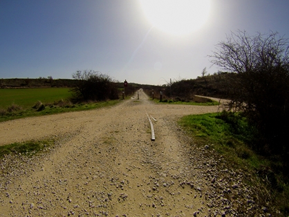 Pequeño tramo de vía férrea conservada en Camino Natural