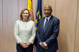 
				
			
				En el marco de su visita oficial a España
			
				
