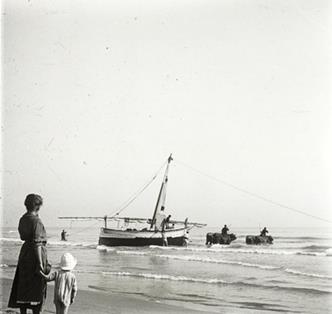 Valencia  [Entre 1920 y 1936] Autor: Gerardo Paadín