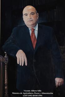 Vicente Albero Silva. Ministro de Agricultura, Pesca y Alimentación (13-07-1993 a 05-05-1994). Pintor: Gustavo Manzano de Andrés. Foto: Valentín Álvarez.