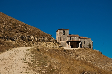 Iglesia del barrio de Sopeña (Los Ausines)